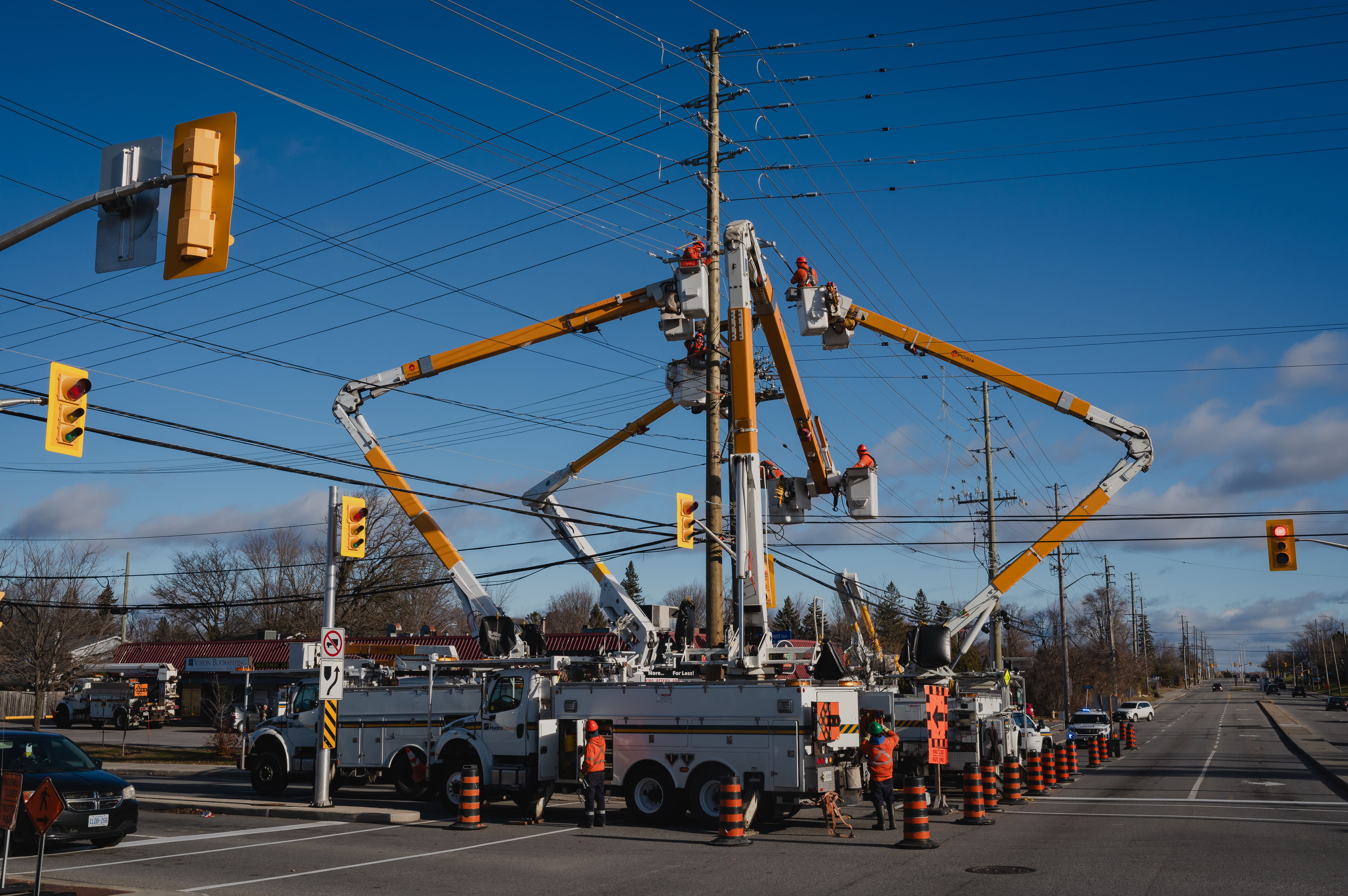 Alta-Vista pole replacement