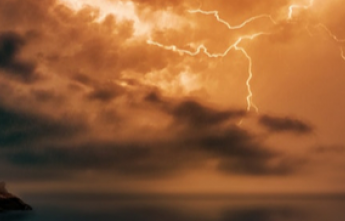 stormy-sky-with-lightning