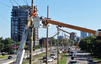 hydro-poles