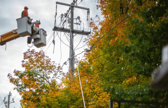 hydro-lineworker-fall
