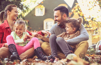 fall-family-home